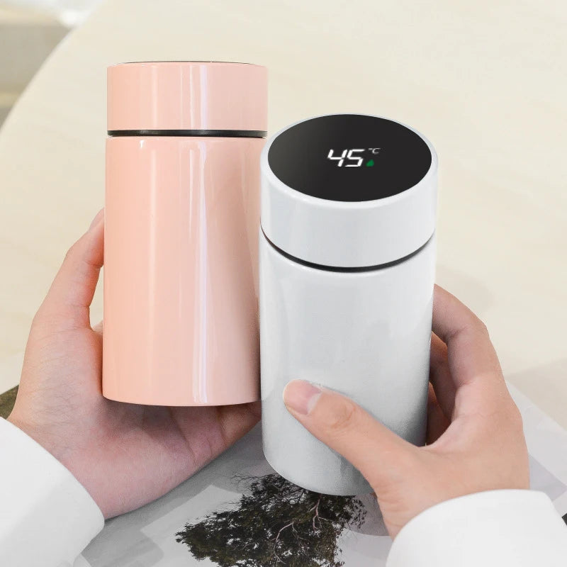 Minitermo inteligente de 200 ml: tu compañero de hidratación inteligente
